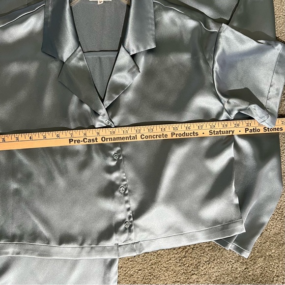 Pleione Satin Cargo Pants Shirt Set Steel Blue - Picture 8 of 10